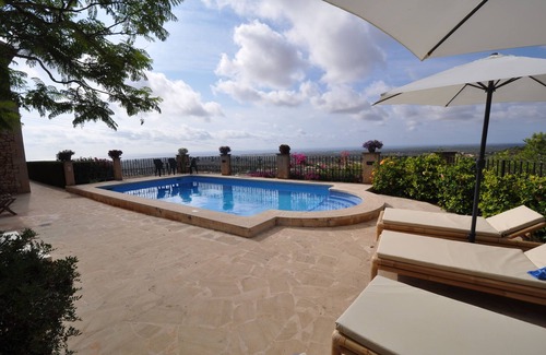 S Horta Villa | Spacious villa with stunning views of Cala D'or, Porto Petro and Porto Colom