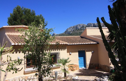 Monte Pego Villa | Spacious villa with private pool