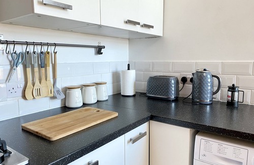 Cullercoats Apartment | Spacious, Welcoming 3 Bedroom Coastal Retreat