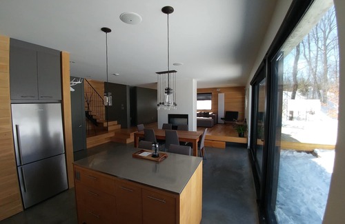 Lac Superieur Village Ski Chalet | Spahaus with hot tub and Steam shower room, resort accessnCITQ 291793