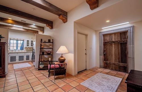 Fortuna Foothills House | Spanish Rose Casa-Solara