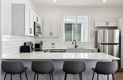 Sundance House | Sparkling Modern Home in Canopy w/Pool,BBQ