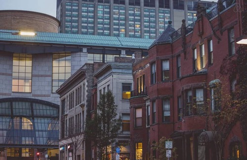 Back Bay Condo | Sparkling New 2br/2ba In Boston's Back Bay Next To Hynes Convention Center