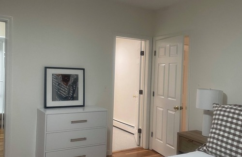 Central Village Apartment | Sparkling Renovated 3 Bed 2 BathroomnnIn Heart of Historic Brookline Village nn