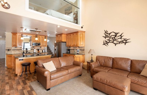 Cayucos Condo | SPECIAL DISCOUNTS on Breathtaking, and Completely Remodeled Beachfront Condo