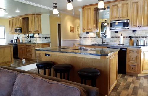 Cayucos Condo | SPECIAL DISCOUNTS on Breathtaking, and Completely Remodeled Beachfront Condo
