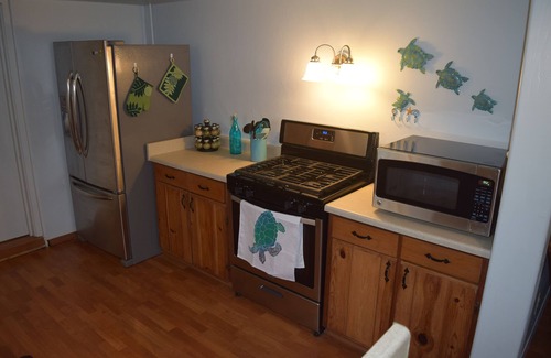 Kamuela House | Special for monthly rentals, great for traveling medical prof.