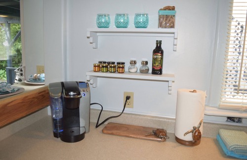 Kamuela House | Special for monthly rentals, great for traveling medical prof.