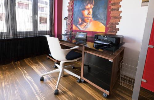 Basel City Centre Apartment | Special Retreat Apartment & Home-Office & Workplace