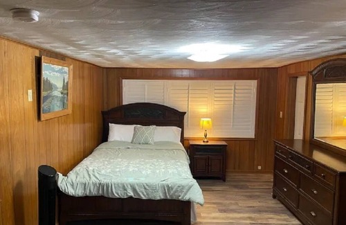 Florida South Atlantic Coast Other | Specious House on 10 acres Orange Grove 1 Bedroom Apt Fridge