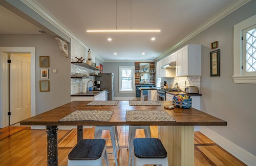 Rochester Apartment | Spectacular 2 BR, 1.5 BA close to all venues, hospitals & universities