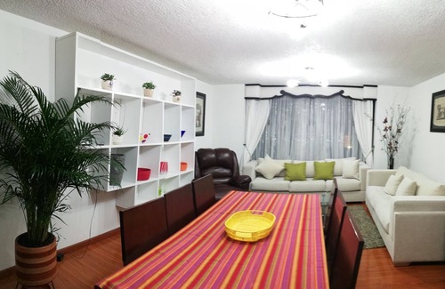Barrios Unidos Apartment | Spectacular Apartment