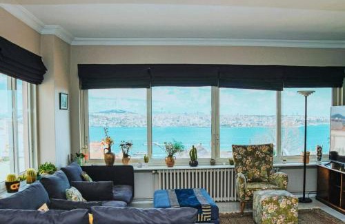 Kabatas Apartment | Spectacular Bosphorus View, Private Rooftop Terrace 6BR, 2BA