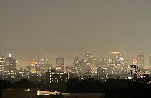 Highland Park Apartment | Spectacular Boston City View