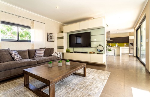 Bubali Villa | Spectacular Designer Villa 5 Star Luxury 6 Bedroom New!