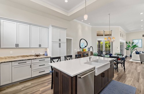 Shell Harbor House | Spectacular Direct access canal front beauty!