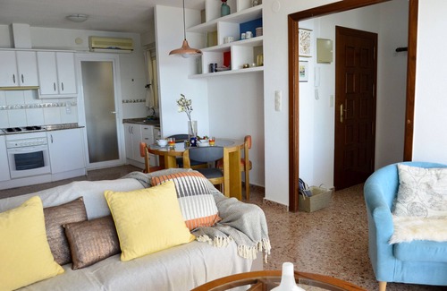 El Portet Apartment | Spectacular Frontline Apt Sea Views 2mins Walk to Beach/5mins to Moraira