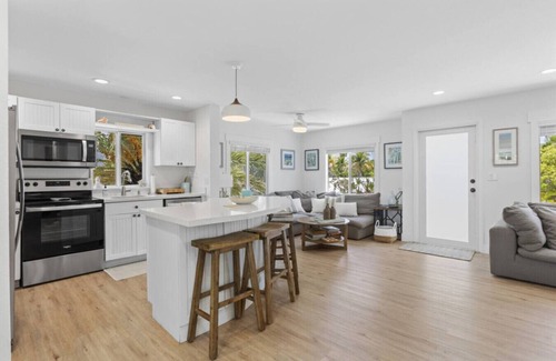 Indian Waterways Apartment | Spectacular Keys home-corner canal, hot tub, tiki