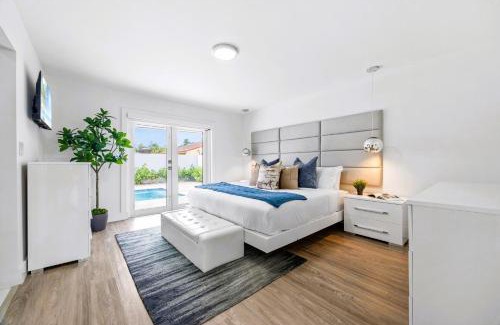 Westchester Villa | Spectacular Miami 12 mil to Downtown GameRoom Pool