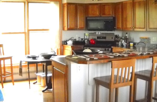 Lyndeborough House | Spectacular Mountain Views Near Hiking, Art & Culture, Golf, Skiing, Restaurants
