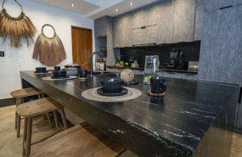Salina Grande House | Spectacular Ocean Front Townhouse 6 Beadrooms Kitchen Dining Room Tv Room Pool