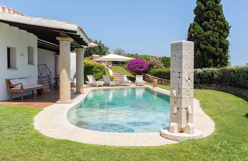 Porto Cervo Villa | Spectacular panoramic villa in Porto Cervo center