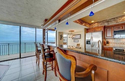 Sunset Beach Condo | Spectacular Sunset Beach Gulf Front Views