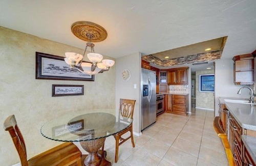 Sunset Beach Condo | Spectacular Sunset Beach Gulf Front Views