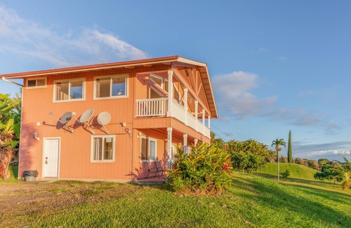 Ninole House | Spectacular two-story ocean-view home on two acres with covered lanai
