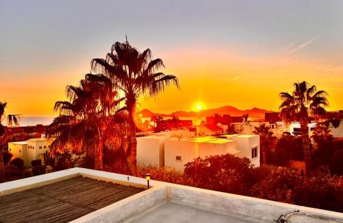Cabo Bello House | Spectacular Vacation Home Ocean View Walk to Beach