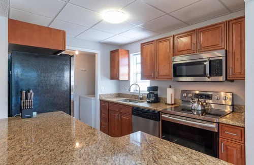 Capri Isle Condo | Spectacular View 2/2 condo in a quiet neighborhood and close to beach