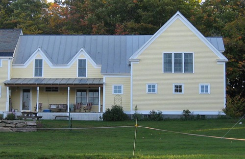 Belmont Apartment | Spectacular Views in Family Friendly Green Mountain Apartment