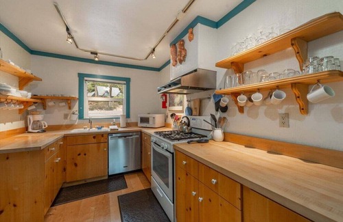 Brockway House | Speedboat Retreat in Kings Beach