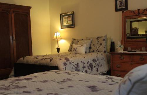 Erie Bed & Breakfast | Spencer House Bed & Breakfast