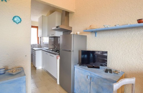 Ruoni Apartment | Spend a relaxing vacation in this beautiful apartment with a fantastic view of the sea.