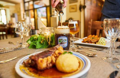 Sulzbach-Rosenberg Hotel | Sperber Bräu - 3-Sterne-Superior Hotel mit Gasthof und eigener Brauerei - kein Ruhetag