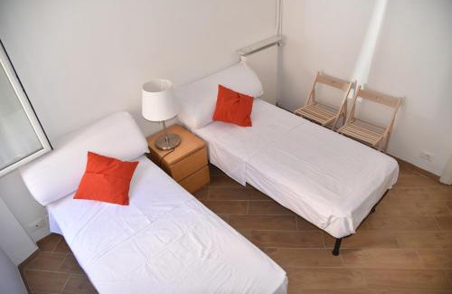 Quarto dei Mille Apartment | Spiaggia e Gaslini