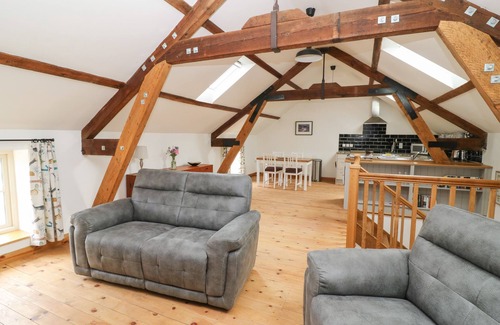 Storwood Cottage | SPINDLE COTTAGE, family friendly, with open fire in Seaton Ross