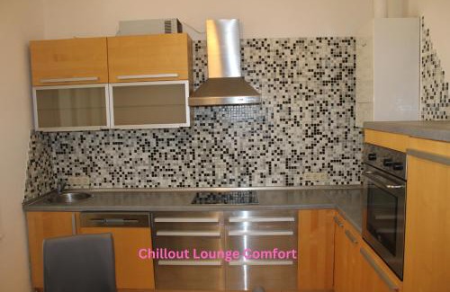 Althangrund Apartment | Spittelau spacious bright contactless selfcheckin central metro train station