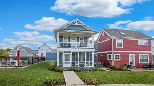 Ottawa House | Splash Haven