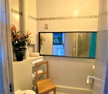 Kentish Town Apartment | Splendid 1 Bedroom Flat + Terrace (Kentish Town)