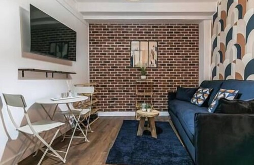 Saint-Germain-l'Auxerrois Apartment | Splendid 2P Apartment Saint-Michel