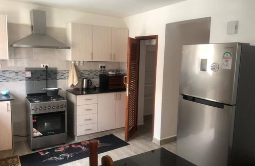 Athi River Villa | Splendid 4-Bedroom with A Pool