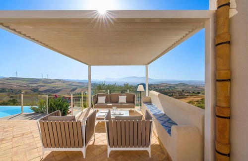 Buseto Palizzolo Villa | Splendid country villa with pool