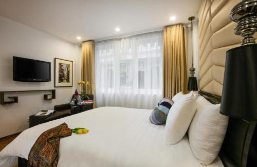 Hang Trong Hotel | Splendid Holiday Hotel Spa