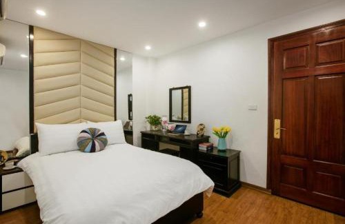 Hang Trong Hotel | Splendid Holiday Hotel Spa