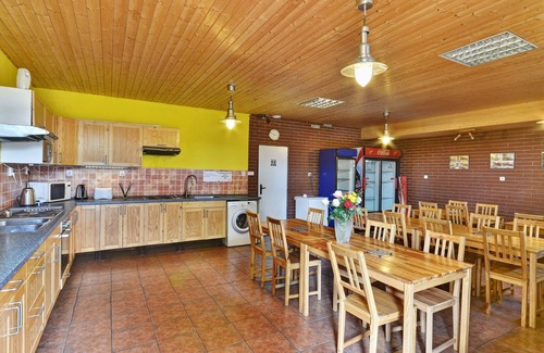 Vedomice Hotel | Sporthotel BK Pod Lipou