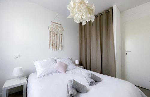 Lalande-Grand Selve Apartment | Sporting House