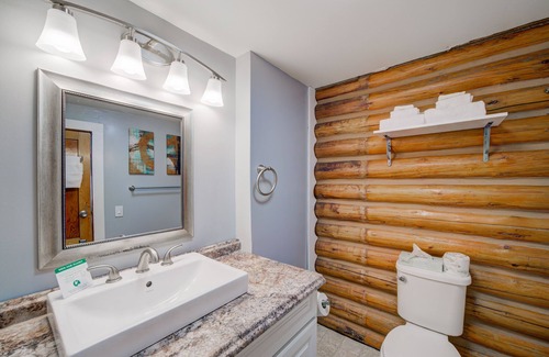 Ennis Cabin | Sportsmans Lodge
