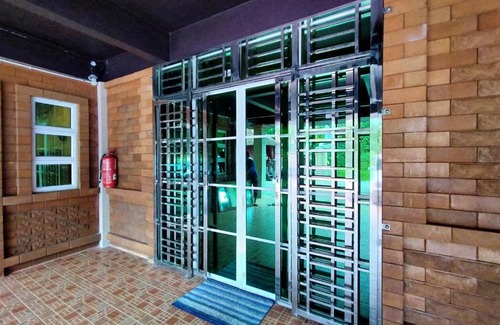 Kampung Telaga Nibong Hotel | SPOT ON 89942 M & H Rizq Ventures